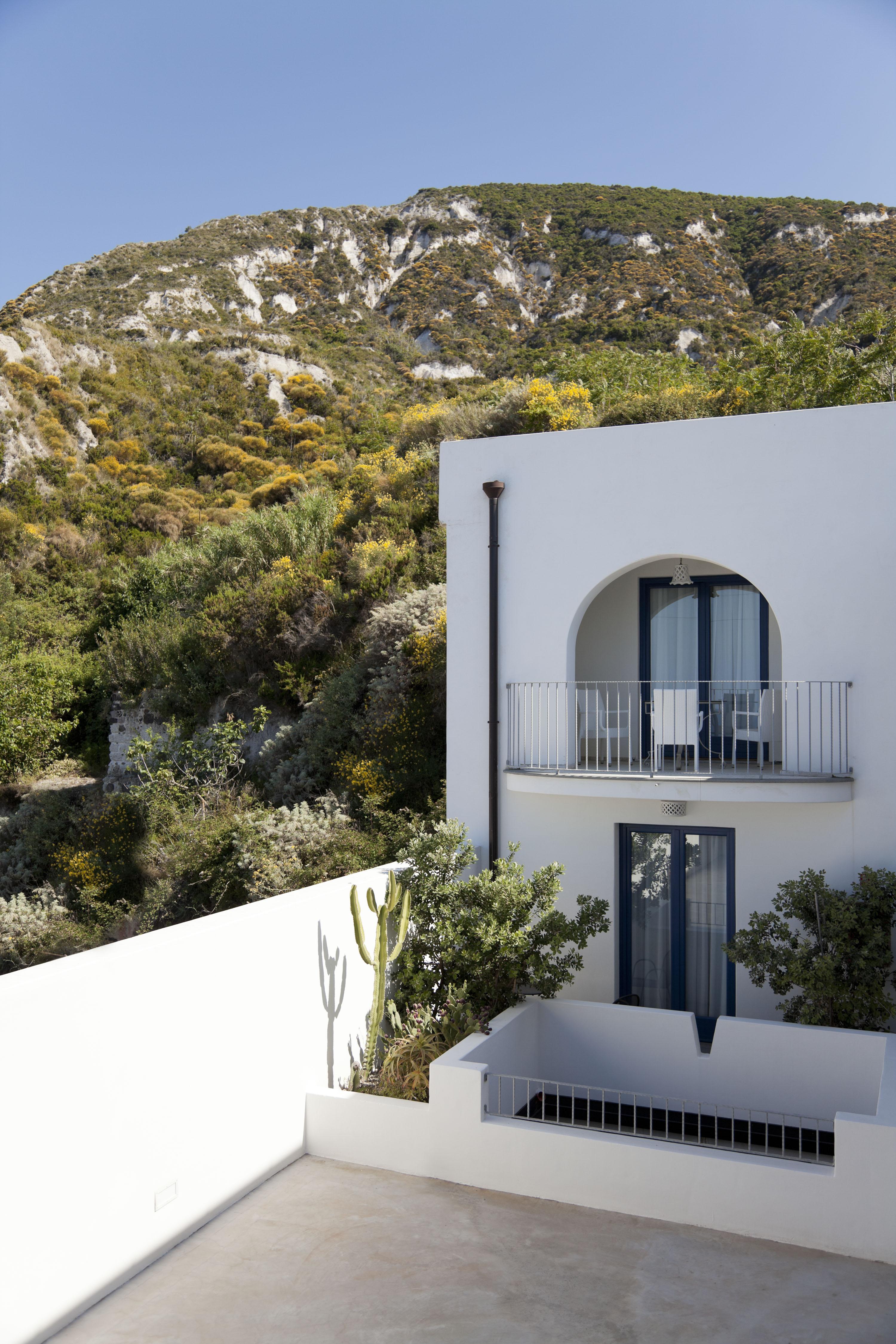 Hotel Cutimare - Aeolian Charme Acquacalda Екстериор снимка
