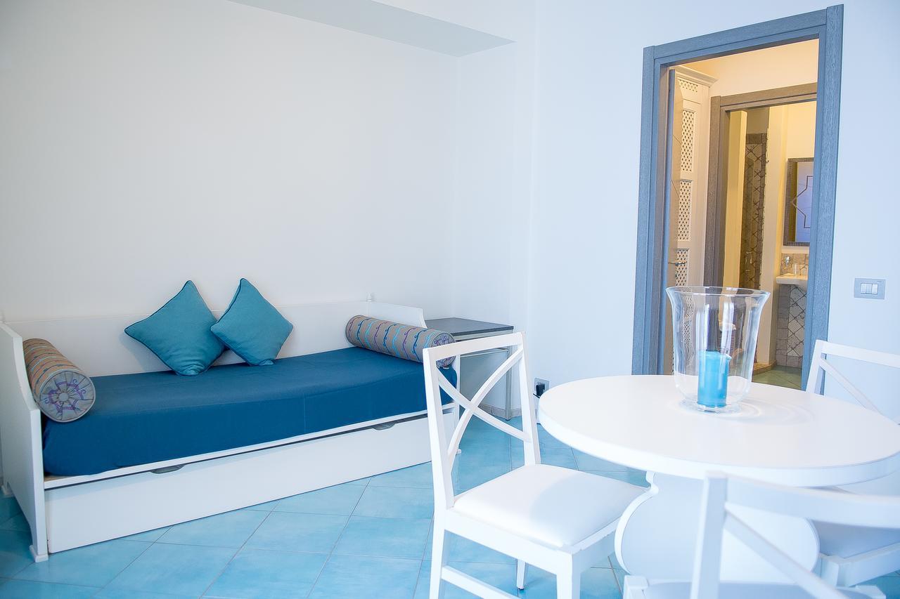 Hotel Cutimare - Aeolian Charme Acquacalda Екстериор снимка