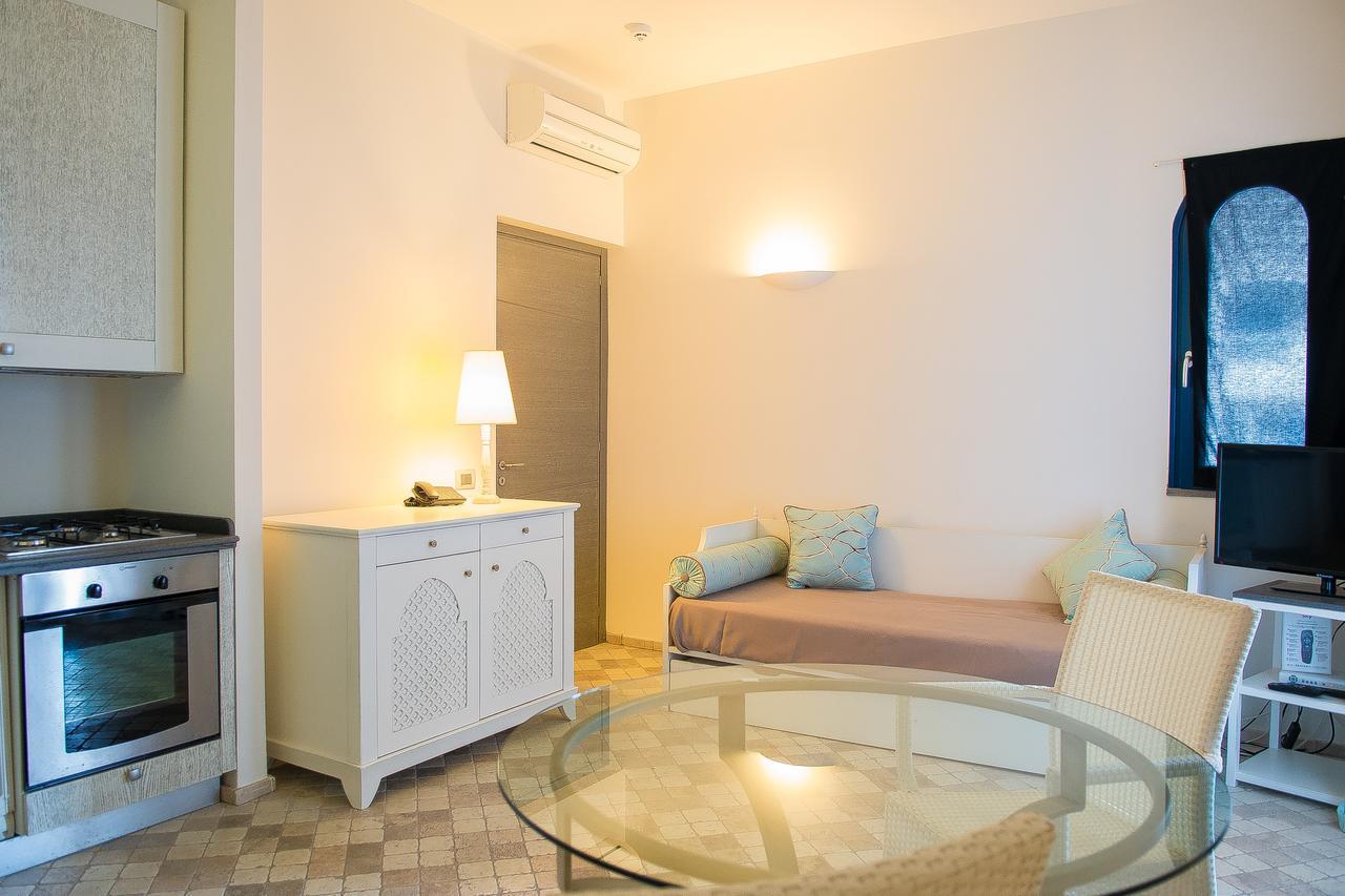 Hotel Cutimare - Aeolian Charme Acquacalda Екстериор снимка