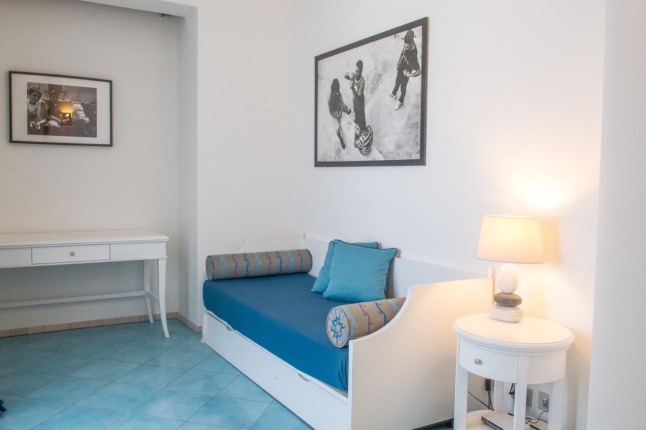 Hotel Cutimare - Aeolian Charme Acquacalda Екстериор снимка