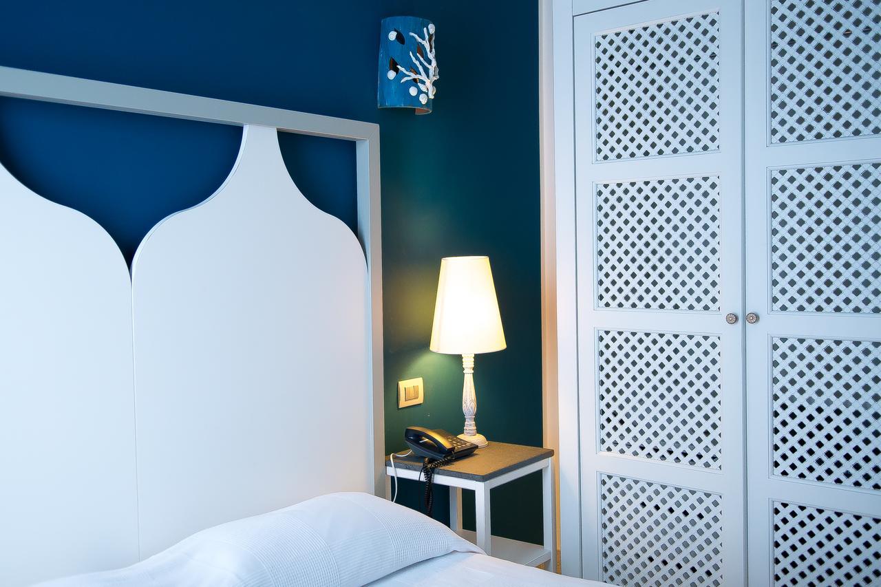 Hotel Cutimare - Aeolian Charme Acquacalda Екстериор снимка