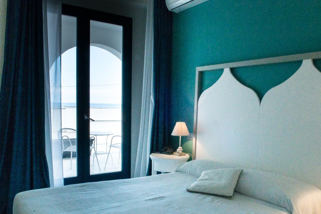 Hotel Cutimare - Aeolian Charme Acquacalda Екстериор снимка