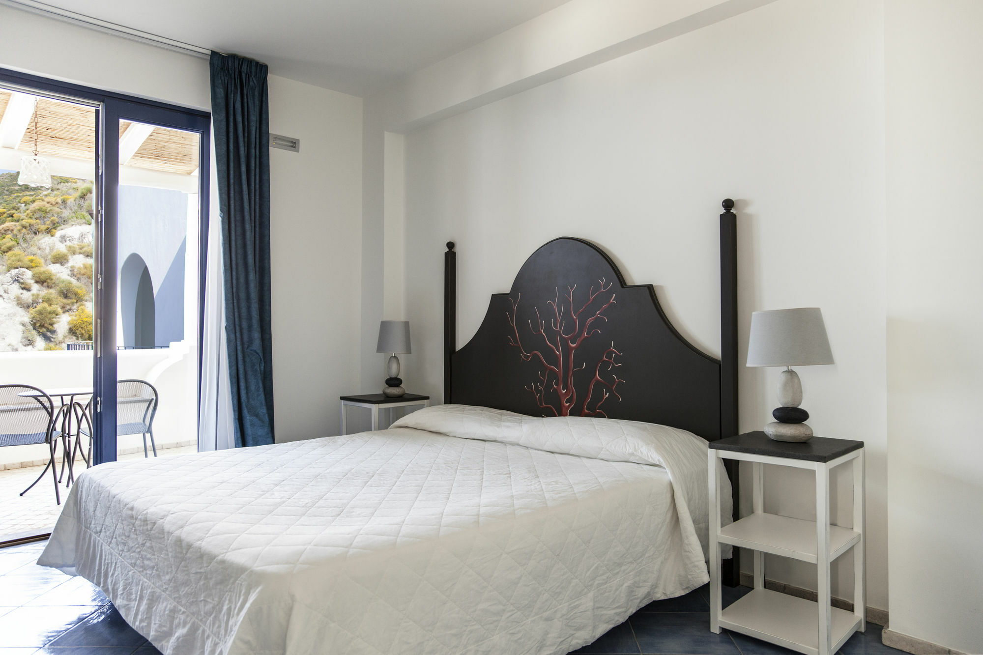 Hotel Cutimare - Aeolian Charme Acquacalda Екстериор снимка
